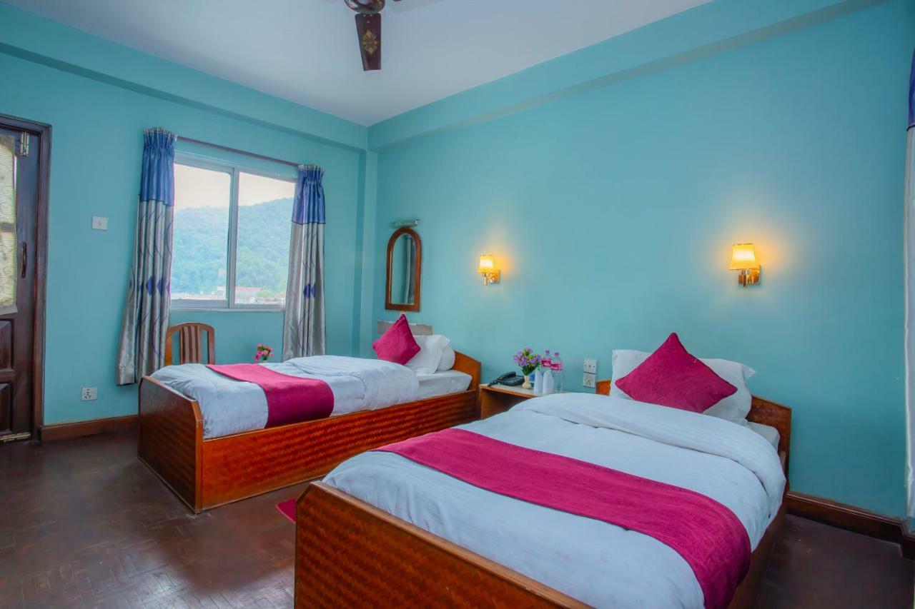 Spot On 445 New Hotel Natureland Pokhara Dış mekan fotoğraf