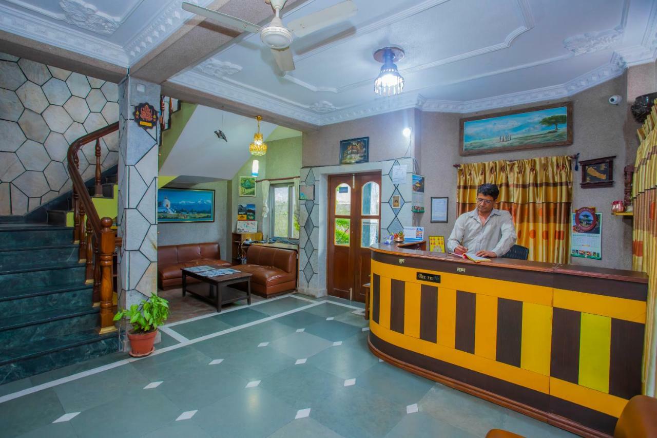 Spot On 445 New Hotel Natureland Pokhara Dış mekan fotoğraf