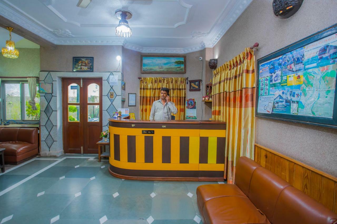 Spot On 445 New Hotel Natureland Pokhara Dış mekan fotoğraf
